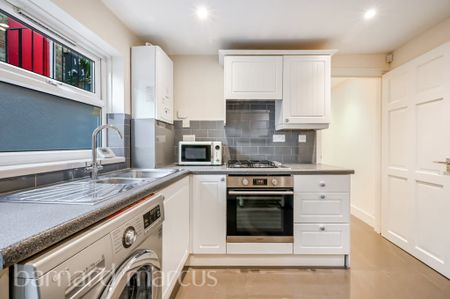 Landor Road - Photo 4