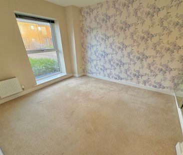 Laxton Close, Sholing, SO19 - Photo 3