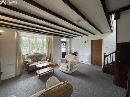 4 bedroom semi-detached house to rent - Photo 1