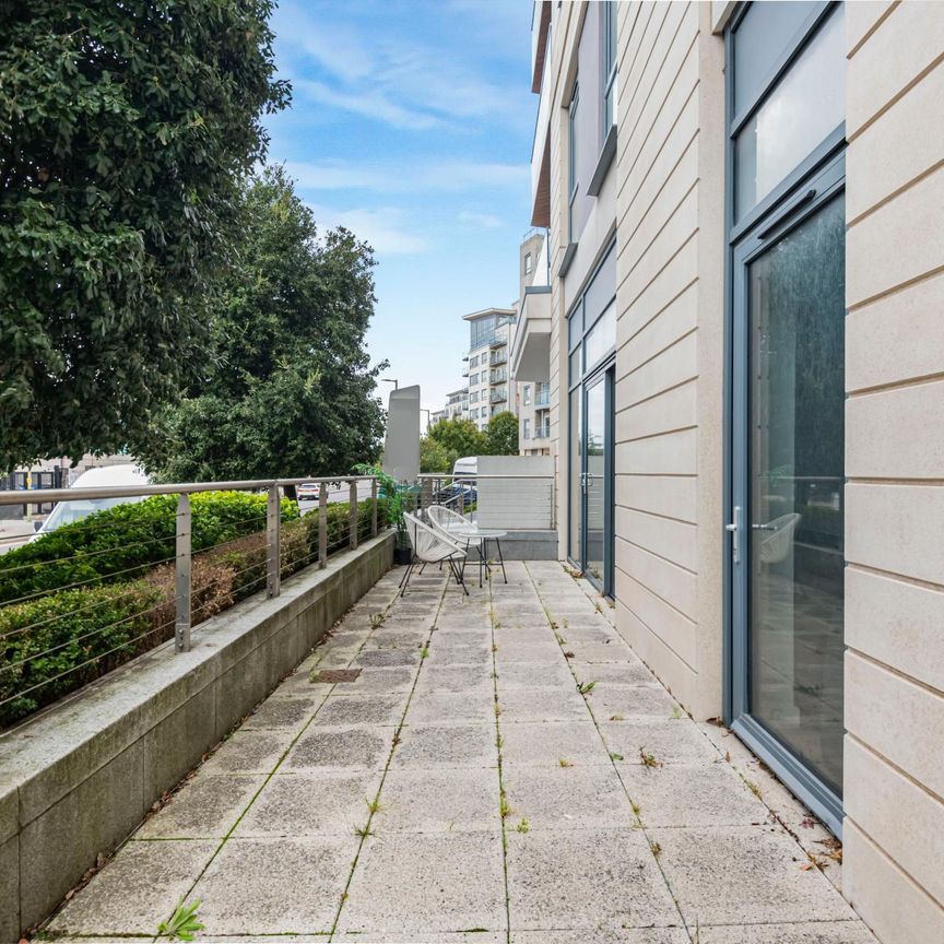 24 Aerodrome Road - Photo 1