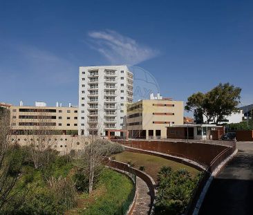 Apartment T3 in Oeiras e São Julião da Barra, Paço de Arcos e Caxias, Oeiras - Foto 1