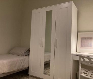 Carrer de Mallorca, Barcelona, Catalonia 08037 - Photo 2