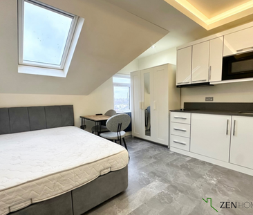 Studio to rent - Photo 1