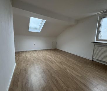 Gemütliche DG-Wohnung in Herkenrath für Familie oder WG - Photo 6