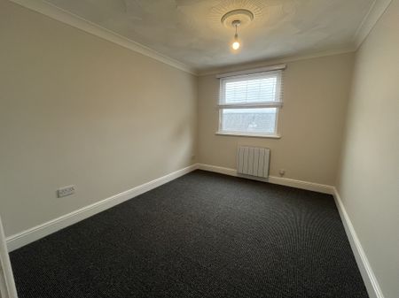 Avondale Road, Great Yarmouth, Gorleston - Photo 2