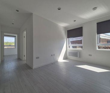Priest Street, Priest House, Old Hill, B64 - Photo 5