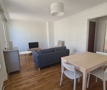 Location Appartement 3 pièces 53m² ORLEANS 45000 - Photo 3