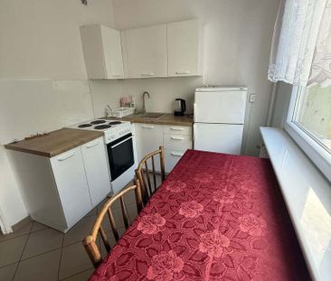 Kawalerka z balkonem w bloku z windą - Zdjęcie 6