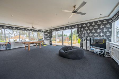 5 bedroom detached house to rent - Photo 4