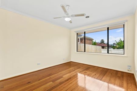 Charming 3-Bedroom Home in Epping - Photo 4