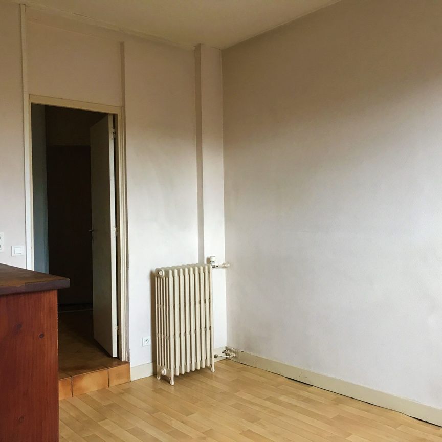 T1bis DE 32M² RÉNOVÉ – SECTEUR MONTJOVIS – LIMOGES – LOCATION – ETUDIANT - Photo 1