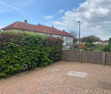 4 bedroom terraced house to rent - Photo 6