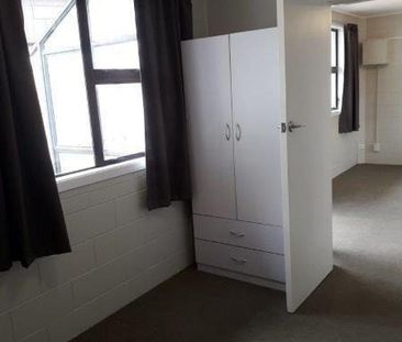 OCEANBEACH ROAD, MT MAUNGANUI (Unit B) - Photo 6