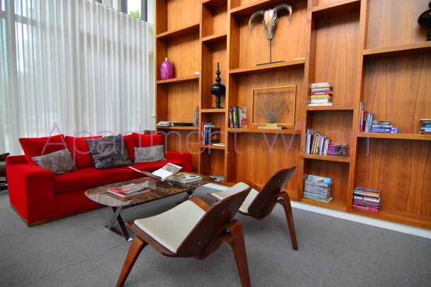 Flat Talisman Tower, E14 9EW, London - Photo 1