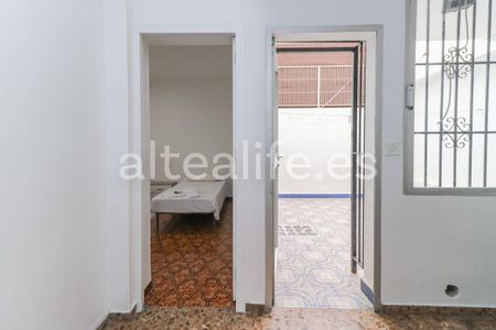 Avenida de la Nucía, Altea, Valencian Community 03590 - Photo 2