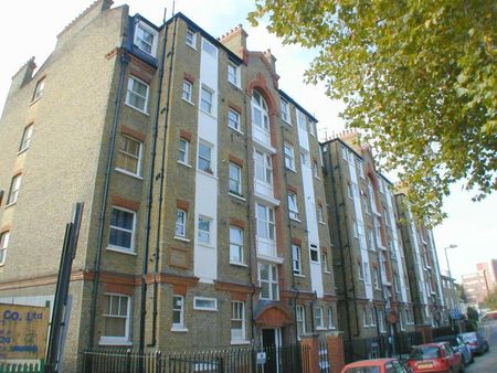 Chiswick Road, London, W4 5RA - Photo 4