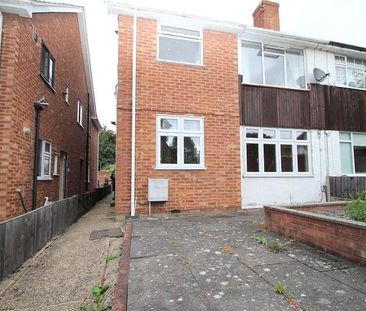 2 bedroom maisonette to rent - Photo 5