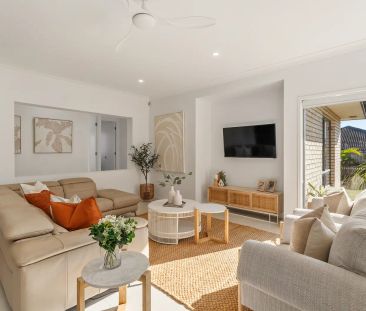 THE PERFECT BLEND OF SPACE, STYLE & COMFORT - Photo 5