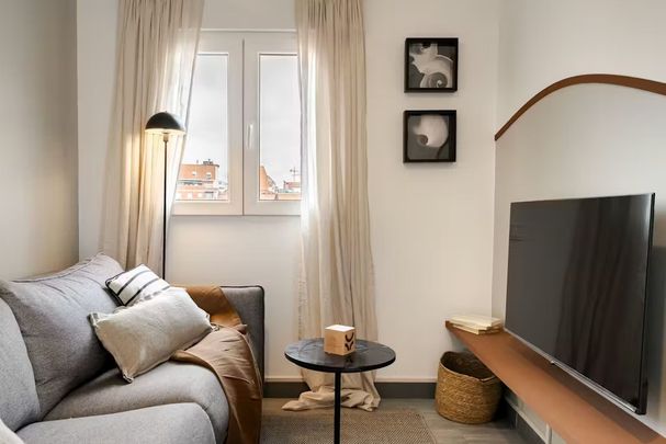 Avenida de los Toreros, Madrid, Community of Madrid 28028 - Photo 1