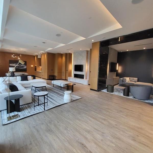 For Lease - 60 Central Park Roadway N/A Unit# 702, Toronto, Ontario - Photo 1