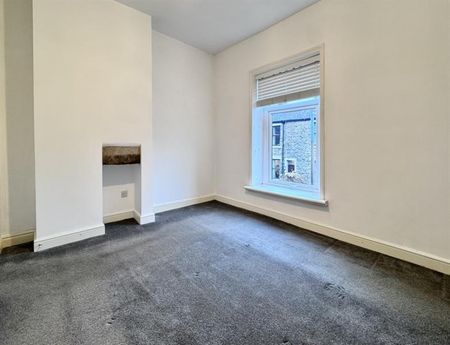 2 Bedroom Terraced To Let - Photo 3