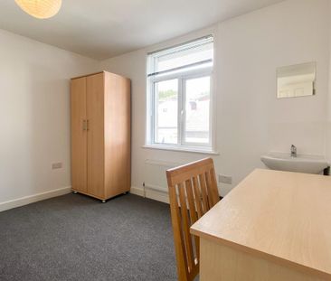 6 bedroom house to rent - Photo 6