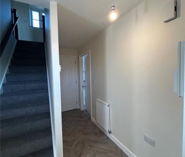 3 bedroom terraced house to rent - Photo 5