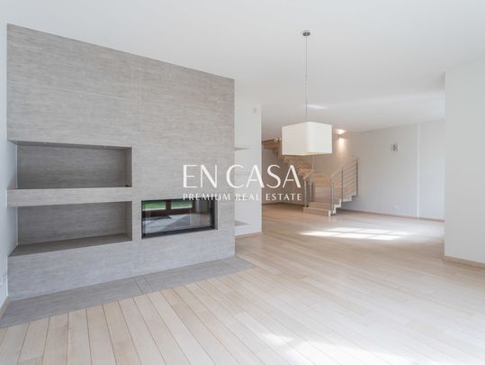 Warszawa, Wilanów, Zawady - Zdjęcie 1