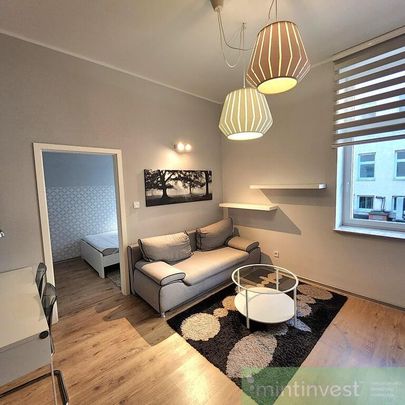 Komfortowe 2 pokoje w centrum z windą i piwnicą. - Фото 1