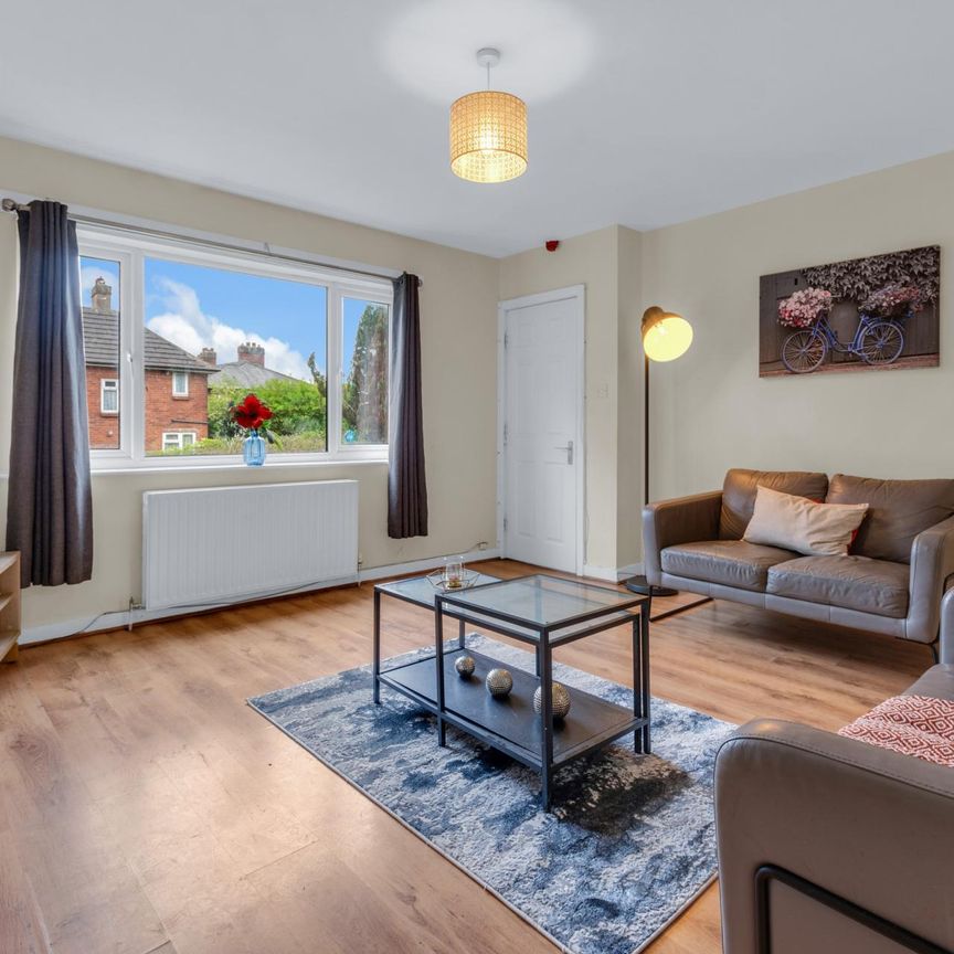 26 TALBOT VIEW Leeds - LS4 2RQ - Photo 1