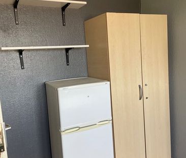 Room in a Shared Flat, Adams Road, N17 - Photo 4