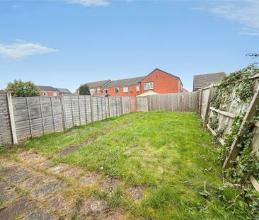 3 bedroom house to rent Worsey Drive, Tipton, DY4 - Photo 2