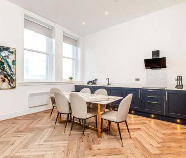 3 bedroom apartment to rent - Photo 5