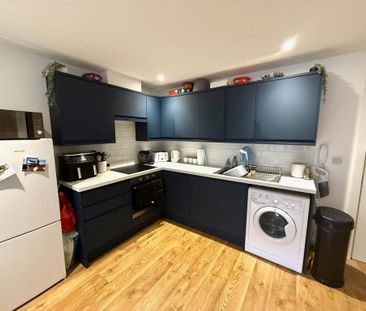 1 bedroom flat to rent - Photo 6