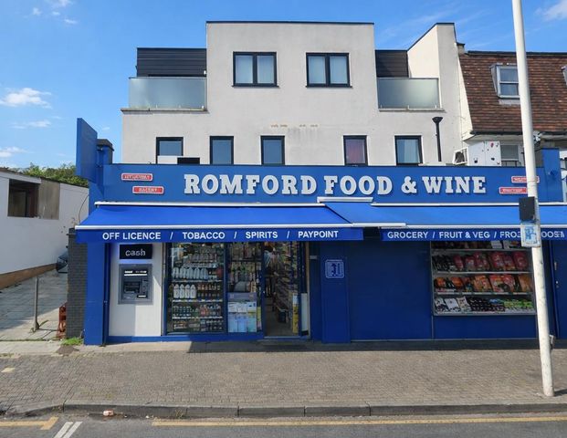 North Street, Romford RM1, London - Photo 1