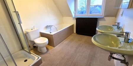 Eengezinswoning te huur in Waregem voor € 1.200 met 4 slaapkamers - Photo 4