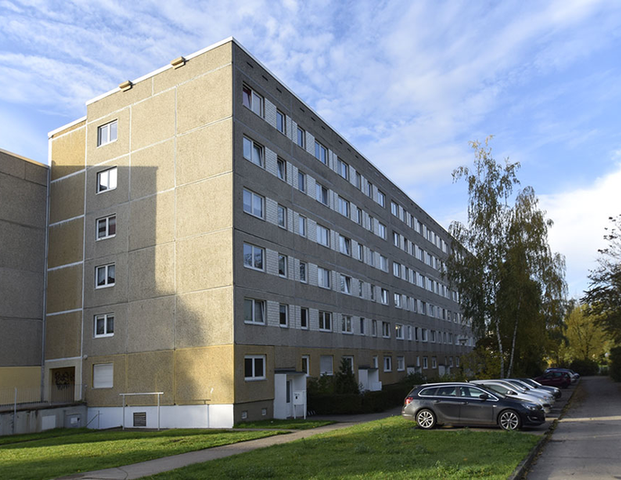 3-Raum-Wohnung Alte Heerstraße 205 - Photo 1