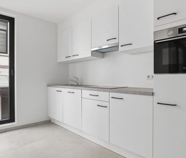 Appartement te huur in Sint-Truiden voor € 750 met 1 slaapkamer - Foto 2
