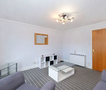 Top Floor Flat, 12 West Glendale Mews, Union Glen, AB11 6FR, Aberdeen - Photo 5