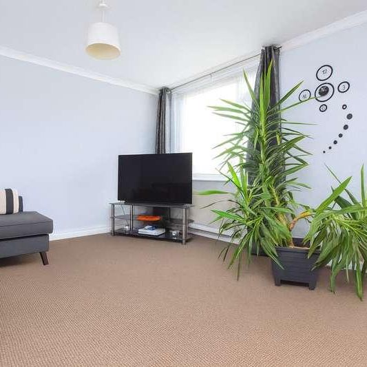 Frimley High Street, Frimley, Camberley, Surrey, GU16 - Photo 1