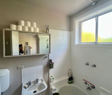 Cosy One Bedroom Unit in Richmond - Photo 5