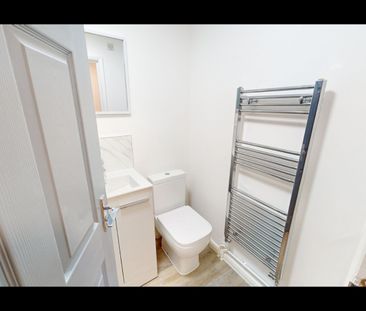 6 Bed Flat, Cranmer St, NG3 - Photo 4