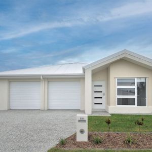 Brand New three beds, including Mater Bedroom, Ensuite in Greenbank - Photo 2