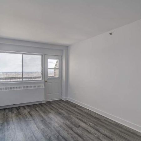 1 CH - 1 SDB - Montréal - $1,300 /mo - Photo 4