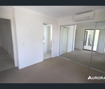 Exquisite Apartment in Prime Location - Photo 1