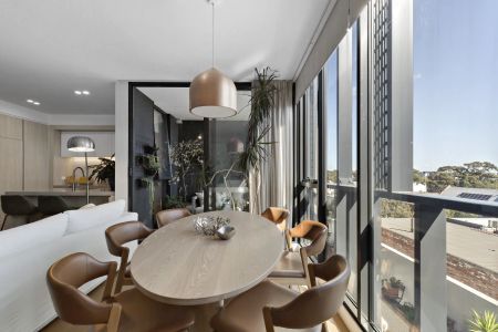 Modern Living Over Two Light-Filled Levels in Prime St Kilda Locale - Photo 4