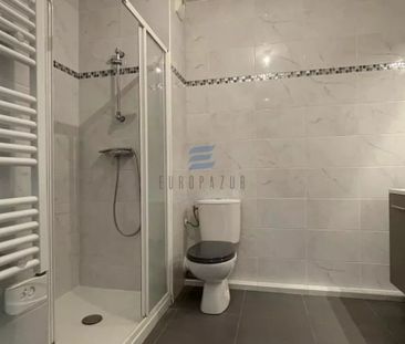À louer – Beau 2 pièces avec terrasse et double box fermé - Photo 3