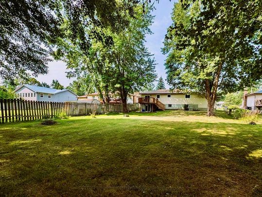 For Lease - 2061 Craig Road, Innisfil, Ontario - Photo 1