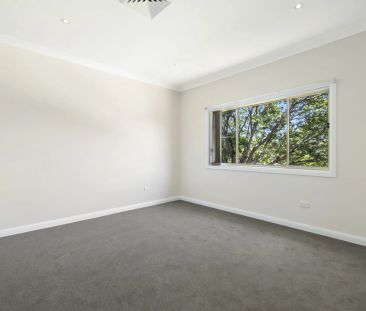 Spacious Family Living in a Highly Sought-After Pennant Hills Pocket - Photo 4