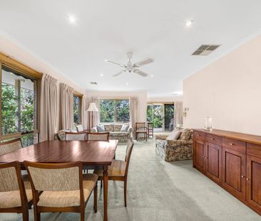 2/10 Raynes Park Road, HAMPTON, VIC - Photo 5